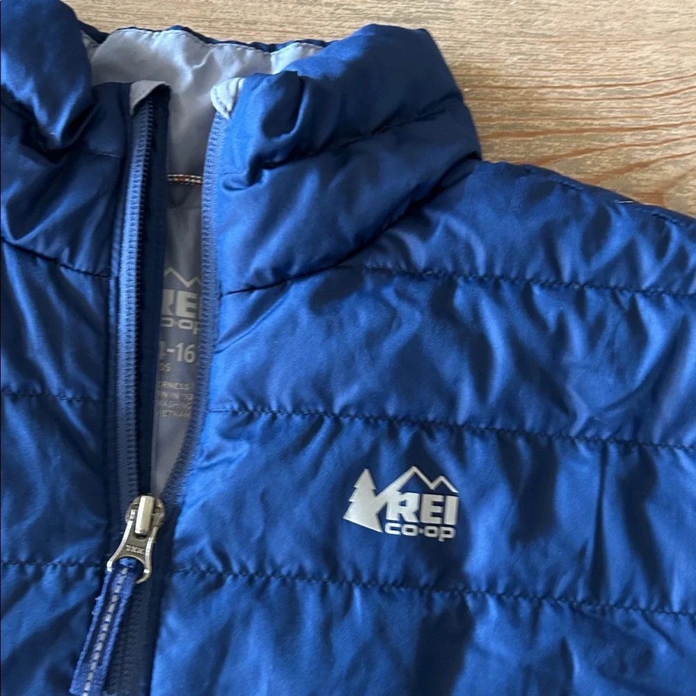 REI Kids Down Puffer Jacket - Picture 2 of 8